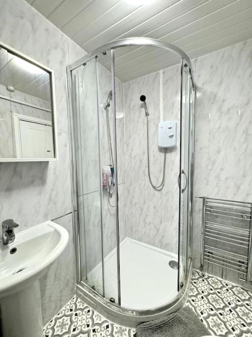 Centrally-Located Gem In Marble Arch, Лондон Экстерьер фото
